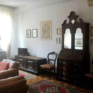 Apartment Charming Flat With Terrace Over The Canal, Venedig